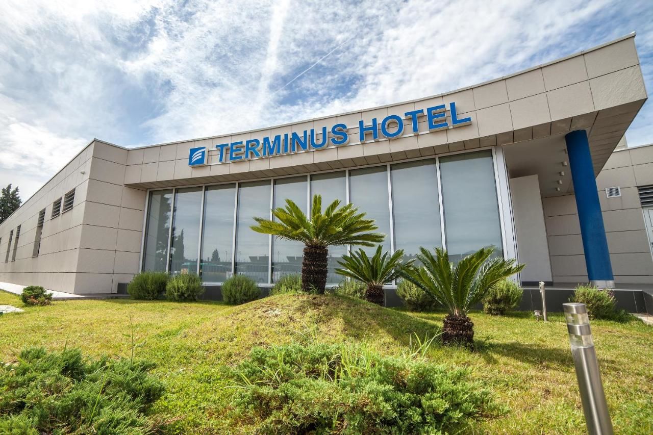Отель Hotel Terminus Подгорица-4