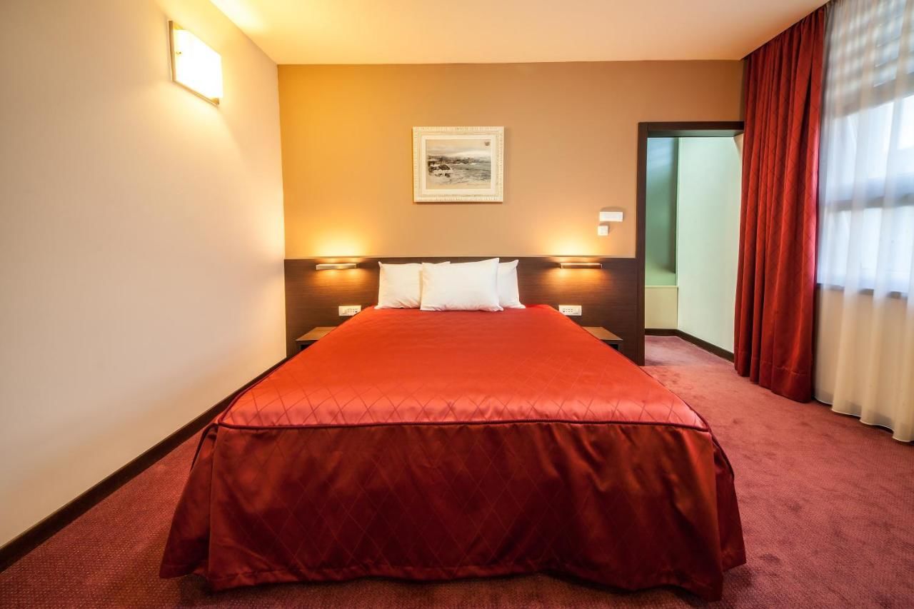 Отель Hotel Terminus Подгорица-41