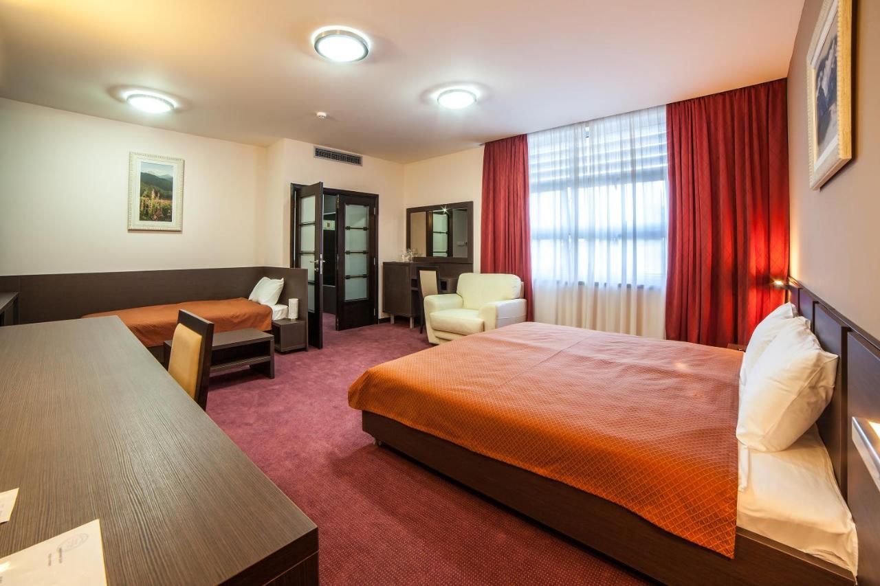 Отель Hotel Terminus Подгорица-12